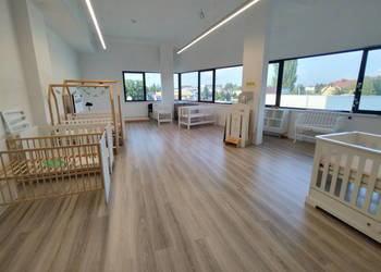 Bezpośrednio lokal 65 m2 na biuro, pracownię, usługi z parkingiem