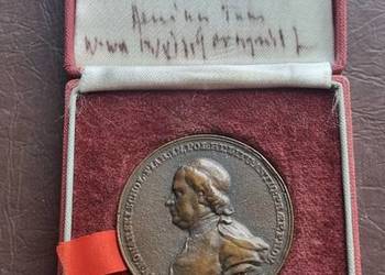 Medal upamiętniający Stanisława Konarskiego.