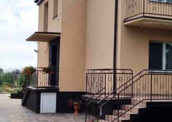 NOWOCZESNE GOSPODARSTWO O POW. 1,3033 HA Z MŁODYM SADEM - Mąkolno