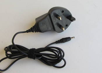 Ładowarka Nokia ACP - 12X DC 5,7V / 800 mA wtyczka UK
