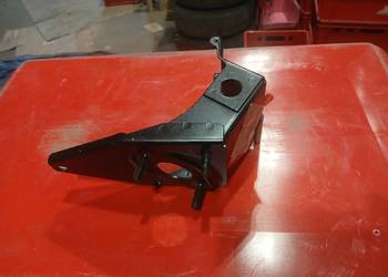 Wspornik mocowania pedału hamulca do Fiata 126p