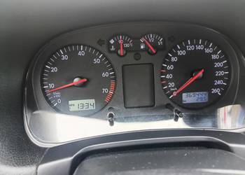 Sprzedam samochód volkswagen golf
