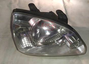 Kia carens 2002 2004 2006 II LAMPA PRAWA