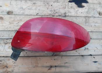 Peugeot 206 3D Lampa prawy tyl tylna prawa