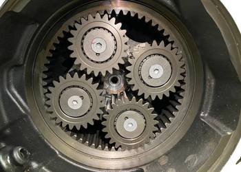 ZWOLNICA  TYLNIA 47565186, 4756518, 47362014, 84319751 CASE FARMAL