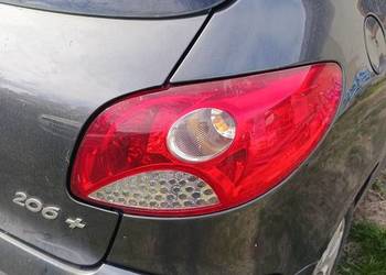 Lampy Peugeot 206+