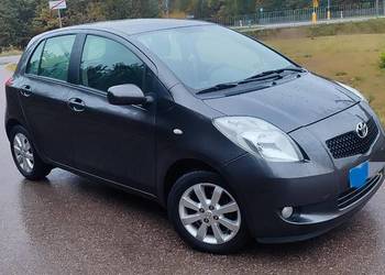 Toyota Yaris 2008r 1.33 klimatyzacja czujniki parkowania,hak