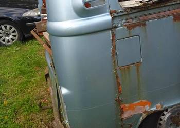 Słupek błotnik tylny prawy vw transporter ogórek