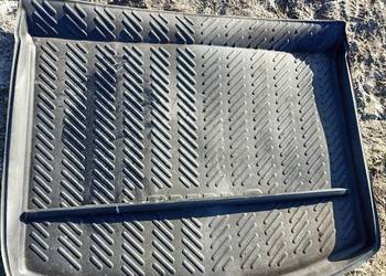 Listwa zgarniając wodę prawy tył renault Scenic 2 II