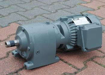 Motoreduktor 0.75kw. 46obr./min.. FLENDER
