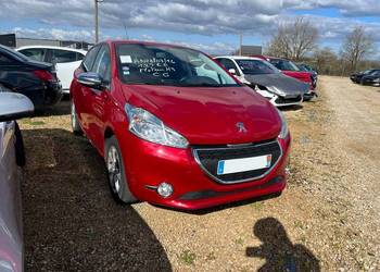 PEUGEOT 208 1.2 VTi 82  DE796