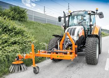 Szczotka do chwastów Ecotech WKT-Kommunal Pro z agregatem, napęd WOM