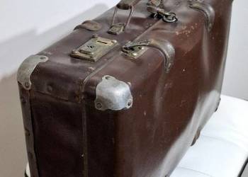 Walizka retro zabytkowa kłódka Komar