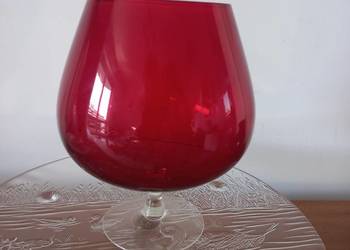 Wazon kielich czerwone szkło