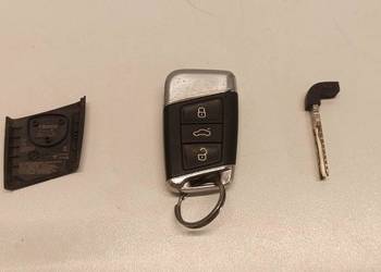 SKODA KODIAQ KLUCZYK PILOT 3V0959752B
