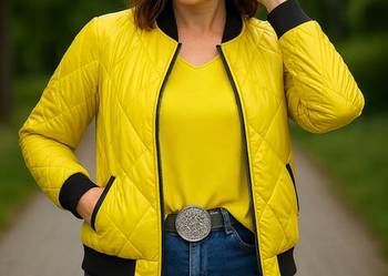 Kurtka żółta pikowana -wiatrówka - rozmiar M-biust 98 cm