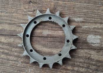 Junak B20 b-20 zębatka wałka przeniesiena napędu nowa ze starych zapasów