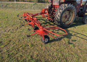 Przetrząsarka Kuhn GF 5000 Krone Claas Deutz Fahr zgrabiarka przewracała