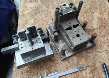 Przyrząd do wykrawania wkładki zamka wykrojnik kaseta obudowa puszka