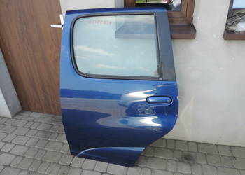 DRZWI LEWY TYŁ TOYOTA YARIS VERSO 1 8M6