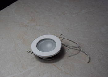LAMPKA WEWNĘTRZNA HALOGEN 12V OKRĄGŁY DO KEMPINGU