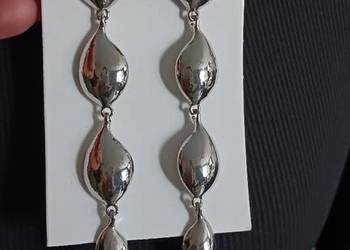 Kolczyki w kolorze srebra