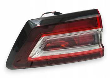 LAMPA LEWA Renault Clio VI 2016-20r tylna tylnia lewa LIFT w KLAPĘ tył EU