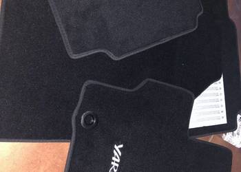 Dywaniki welurowe Toyota Yaris Cross nowe