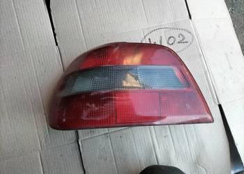 Volvo  S40 LAMPA LEWY TYŁ LEWA TYLNA + WKŁAD LAMPY