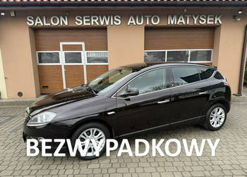 Lancia Delta 1,4 120KM Klimatronik Navi III (2008-)
