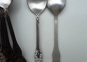 12 łyżeczek platerowanych 14 cm z końcówki czasów prl