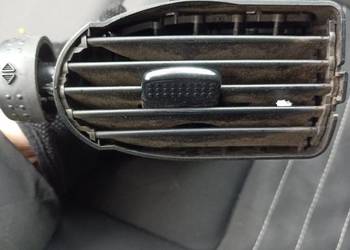 Kratka nawiewu prawa Mercedes A klasa W168