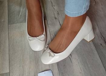 (40) ASOS/ Białe/ kremowe czółenka wieczorowe z Londynu, NOWE