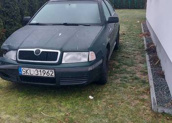 Skoda Octavi I 2002rok 1.6 8v uszkodzona