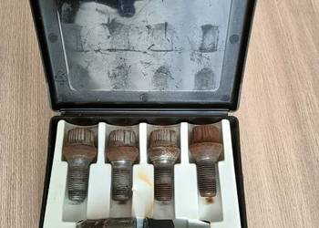 Oryginalne śruby zabezpieczające złodziejki FIAT Kod nasadki: H1 M12x1,25