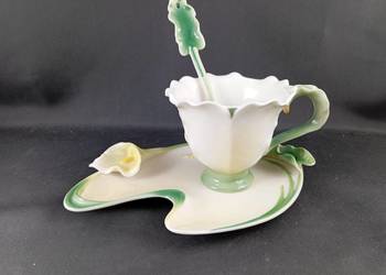 Porcelanowa filiżanka kwiatek