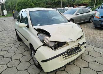 sprzedam nissan micra 1,2 benzyna klima