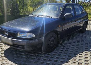 Opel astra f 1,4 8v super stan jak nowy