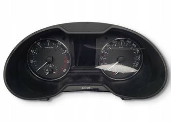 LICZNIK ZEGARY EU 5E0920871B Skoda Octavia III benzyna Europa