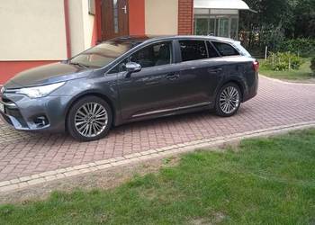 TOYOTA AVENSIS