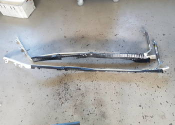 VW GOLF V PLUS KURTYNA POWIETRZNA LEWA PRAWA 5M0880741C 5M0880742C
