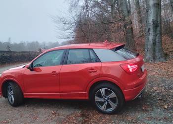 Audi Q2 KORALOWA POMARAŃCZA