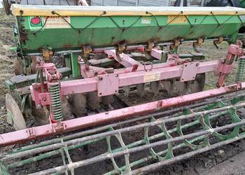 Siewnik do poplonów Unia Kraj mechaniczny