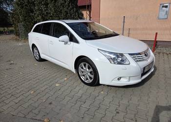TOYOTA AVENSIS 2.0 D4D#SPROWADZONY#ŁAŃCUCH ROZRZĄDU#SKÓRA#NAVIGACJA#