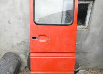 MERCEDES SPRINTER 901 903 VW LT DRZWI PRAWY TYŁ  SZYBA DRZWI