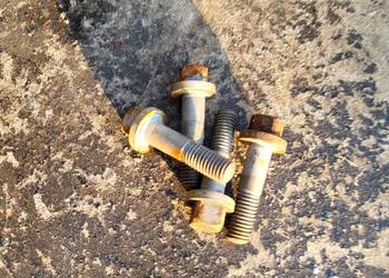 ZUNDAPP DB 200 201 DBK 250 200 DL 200 ŚRUBY GŁOWICY ORGINAŁ 4 SZT