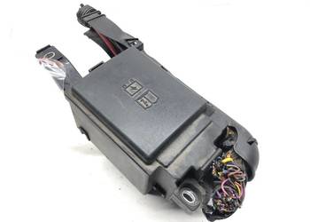 SKRZYNKA BEZPIECZNIKÓW JAGUAR F-PACE GX73-14A076-DA SUV 2.0 180KM MODU