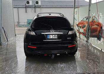 Infiniti FX35