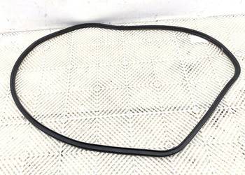 USZCZELKA DRZWI TYŁ PRAWY JEEP GRAND CHEROKEE WK SUV