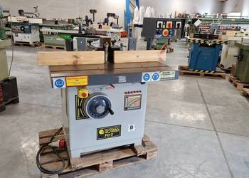 Frezarka dolnowrzecionowa GOMAD FD-2